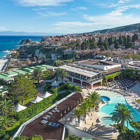 ホテル Aldiana Club Rocca Nettuno Calabria トロペーア エクステリア 写真