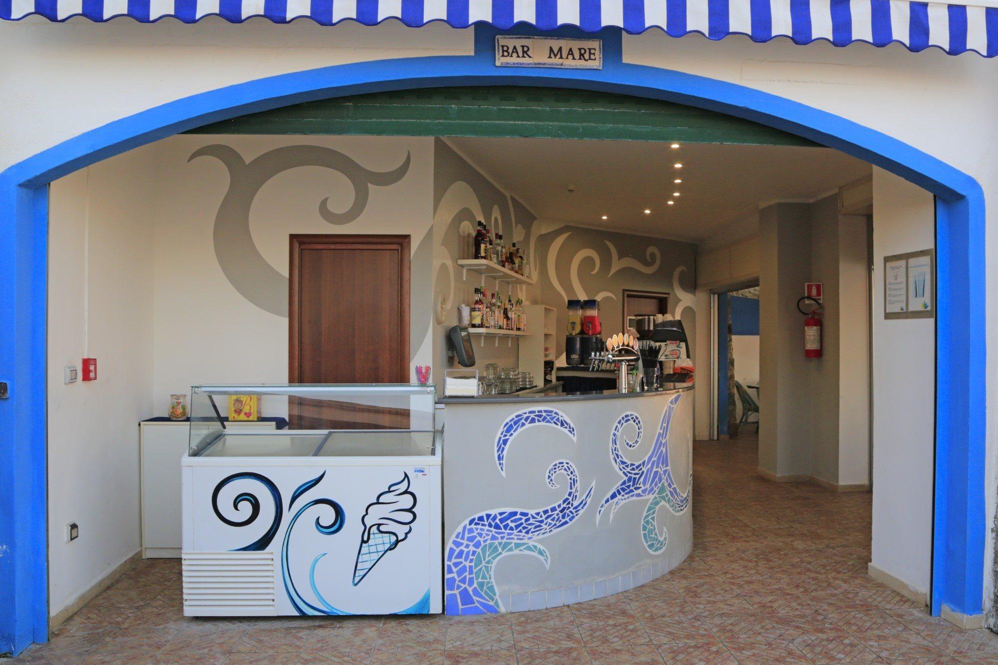 ホテル Aldiana Club Rocca Nettuno Calabria トロペーア エクステリア 写真